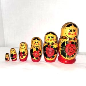 Matryoshka Set 6 Wooden Wood stacking dolls toy nesting Russian tea Toy Collect
